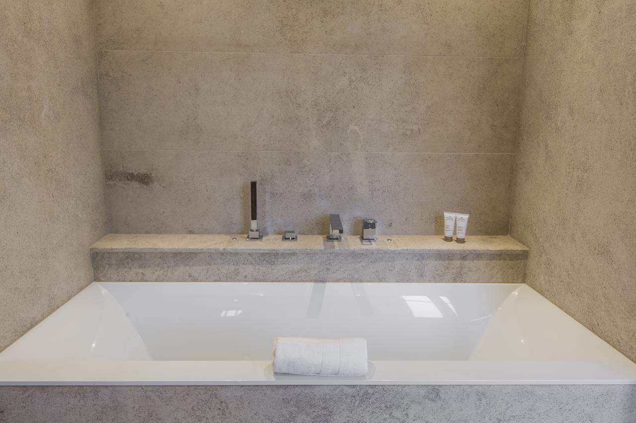Domaine De Rymska & Spa - Relais & Chateaux Saint-Jean-de-Trezy Экстерьер фото