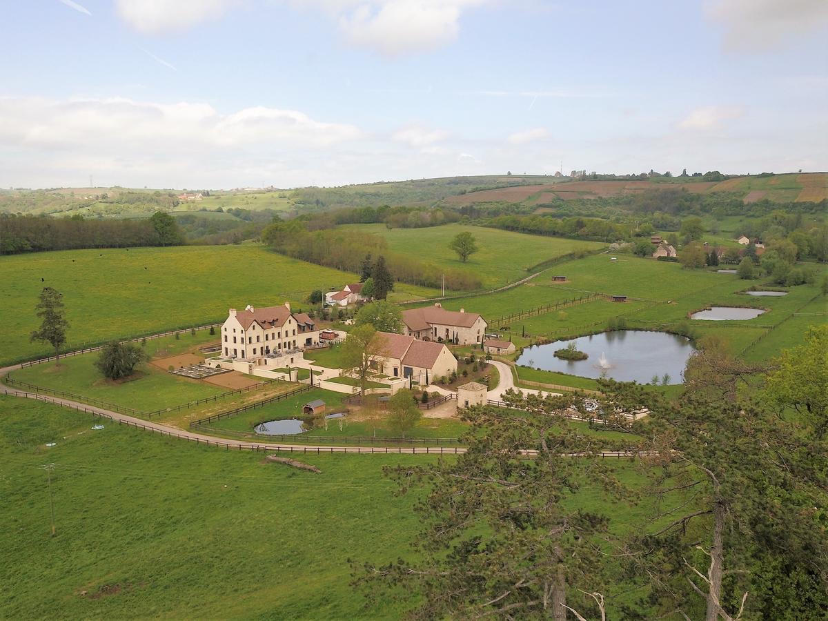 Domaine De Rymska & Spa - Relais & Chateaux Saint-Jean-de-Trezy Экстерьер фото